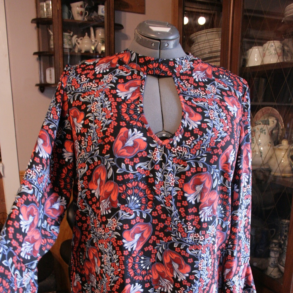 NWT Xhileration Dress Floral Print Size XXL